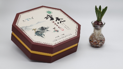 享受清真美味，引領世界食尚！坤杰牛干巴天地蓋禮盒定做